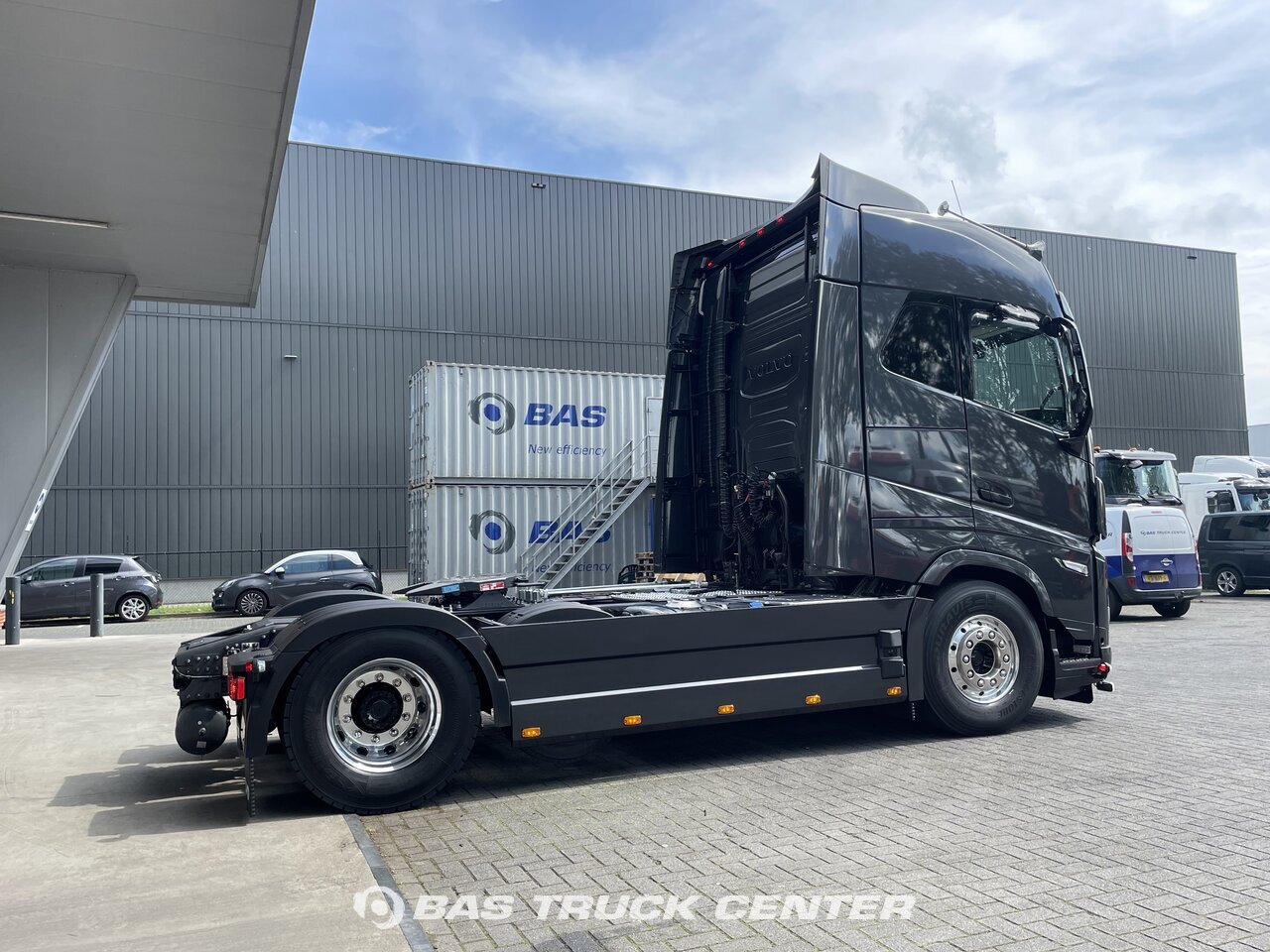 Afgeleverd Volvo FH 500pk 6x2 Truck Aan JV Equipment