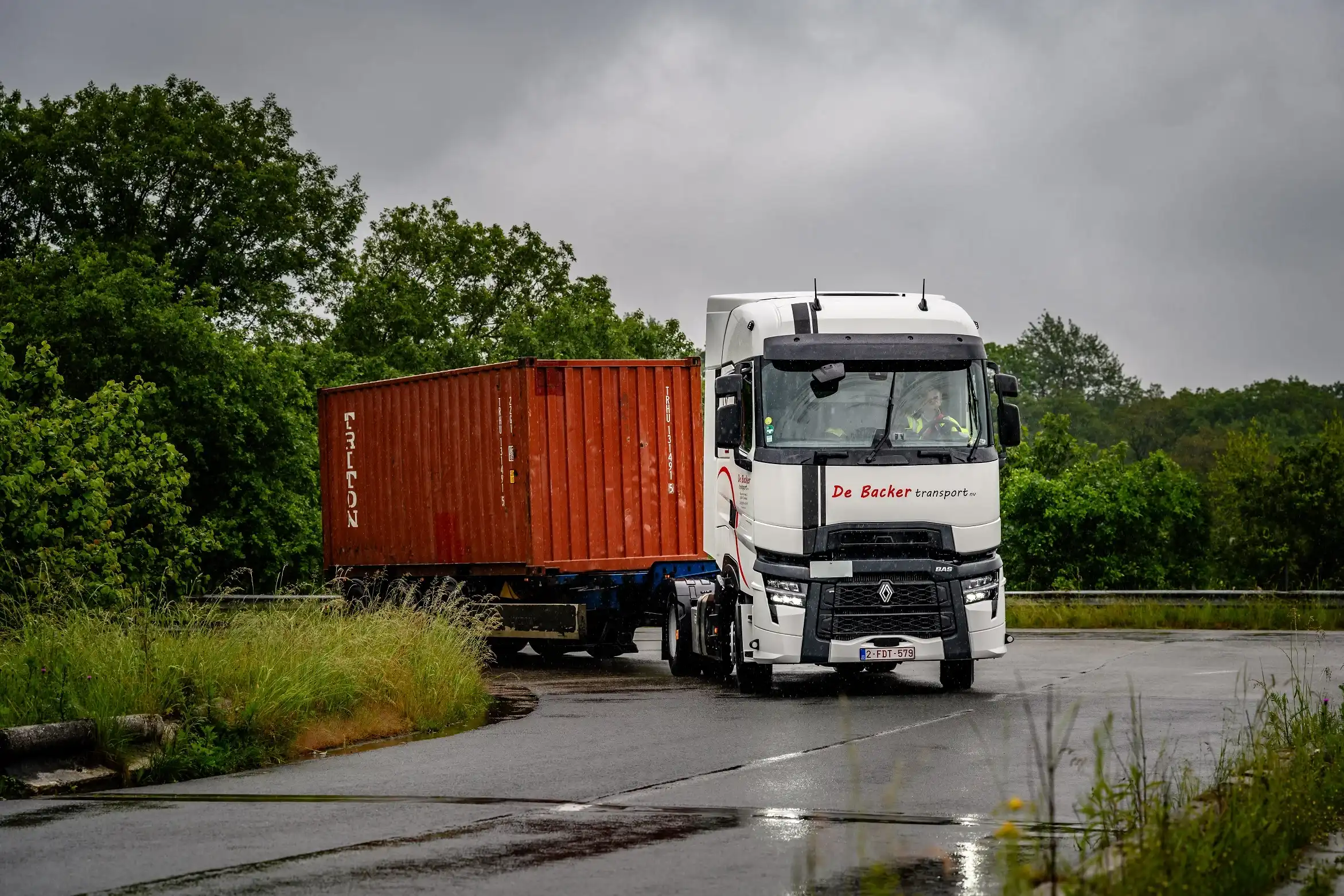 Eskatrans_Renault_T_containertransport_0111717500099_11zon.webp