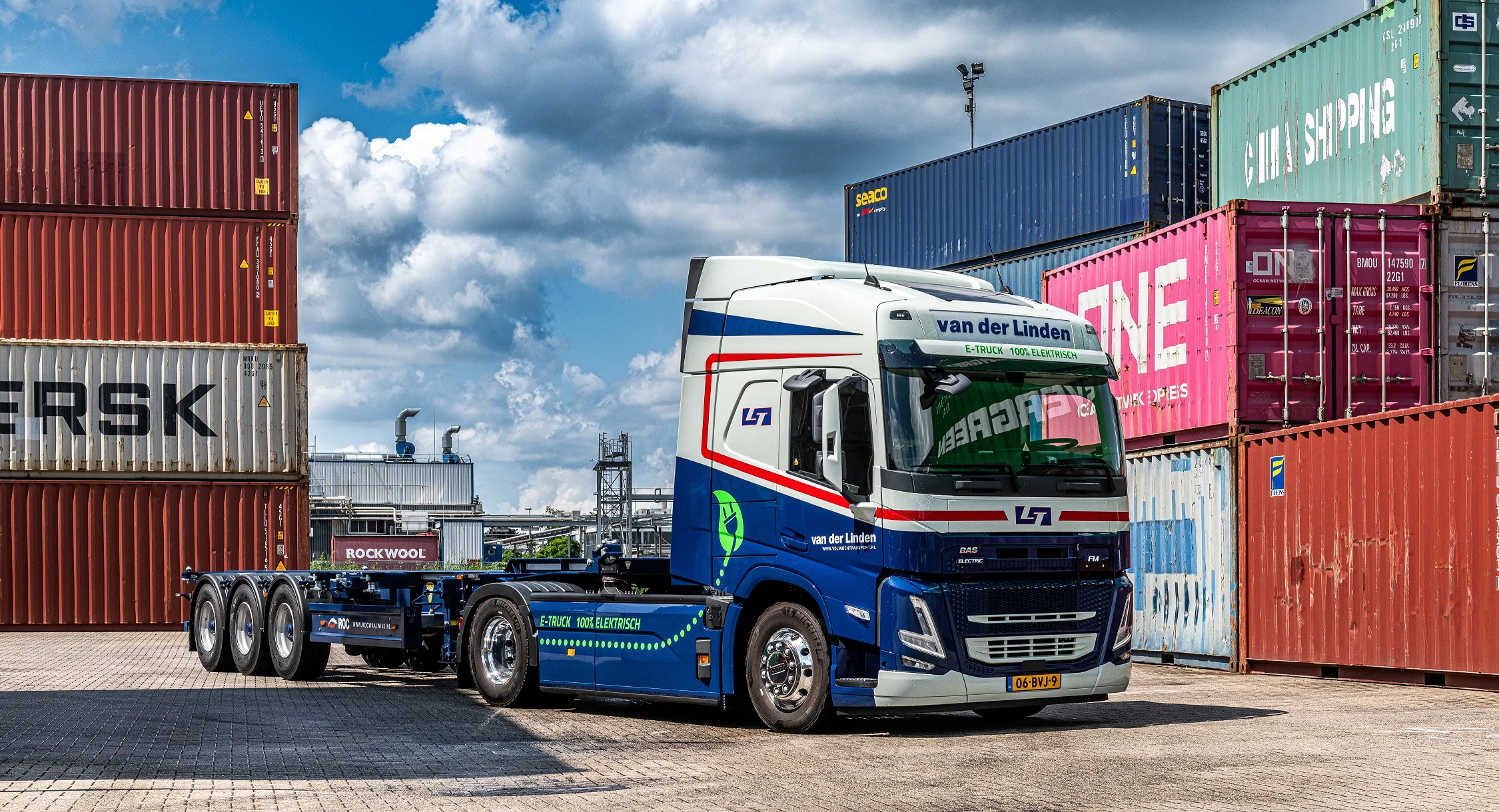 Van der Linden Groep zet verduurzaming voort met nieuwe Volvo Trucks.