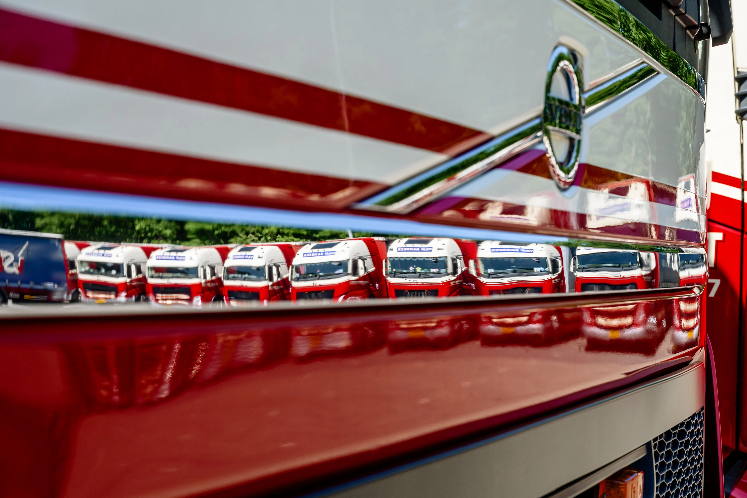 Van-Sambeek-vloot-in-de-grille.webp