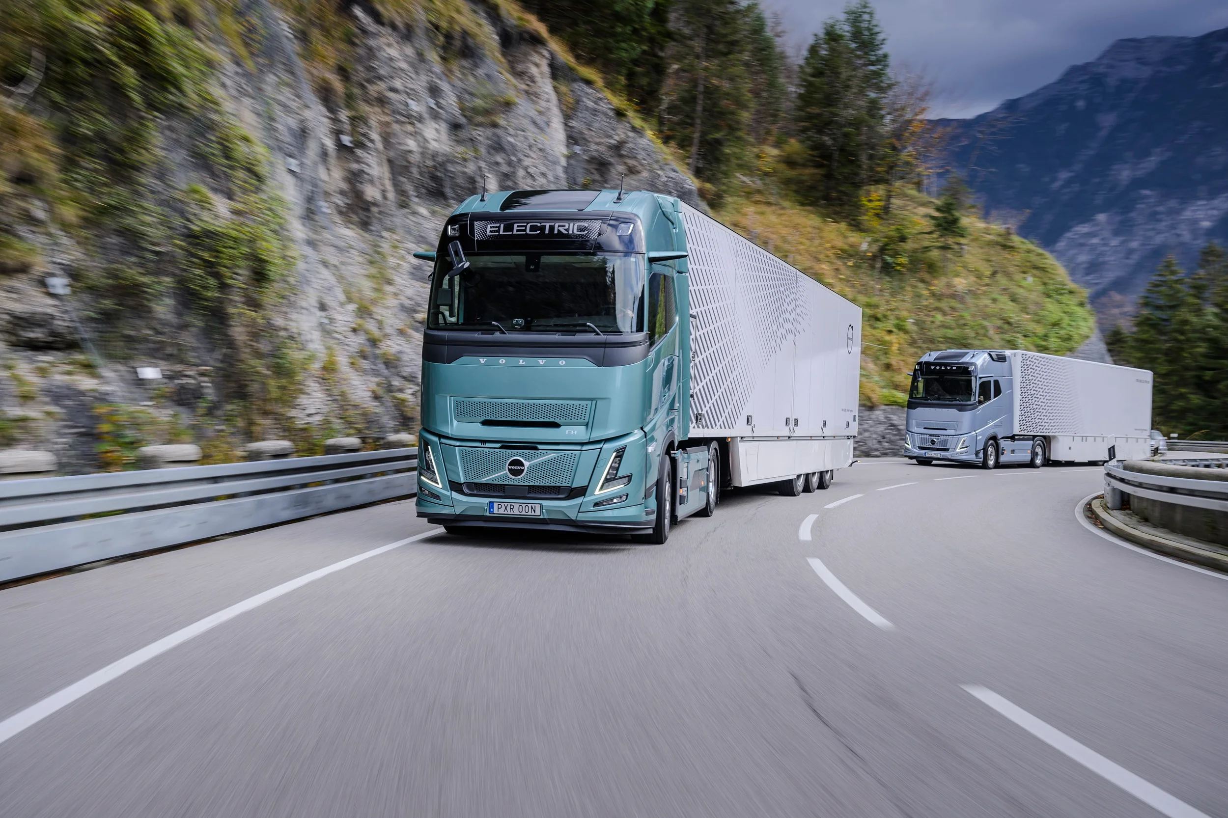 Volvo-FH-Aero-Electric.webp